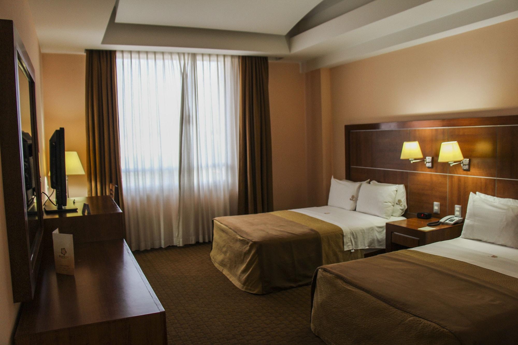 Hotel Soleil Business Class Celaya Zewnętrze zdjęcie