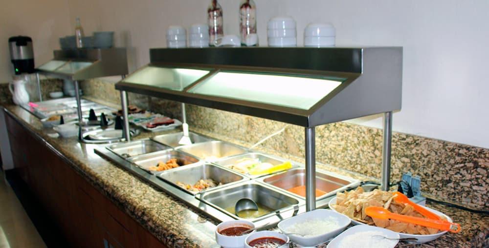 Hotel Soleil Business Class Celaya Zewnętrze zdjęcie