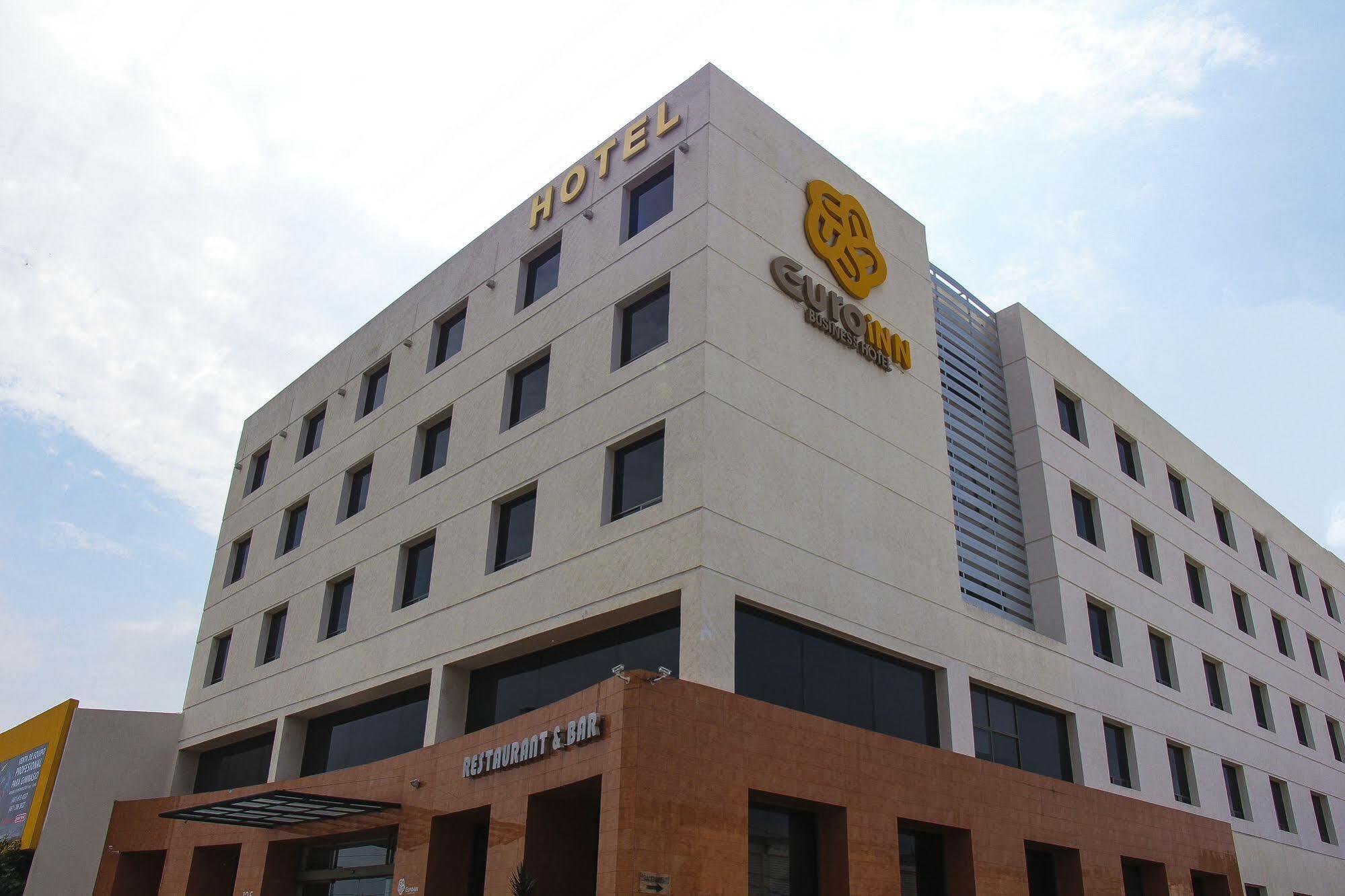 Hotel Soleil Business Class Celaya Zewnętrze zdjęcie
